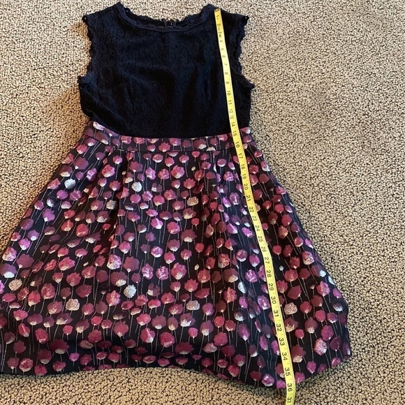 Cynthia Steffe Black Lace Top Dress Size 6 in Like New Condition- Stunning! - Picture 12 of 14